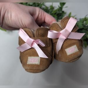 Ugg Jesse Pink Bow Infant/Baby Size 2/3